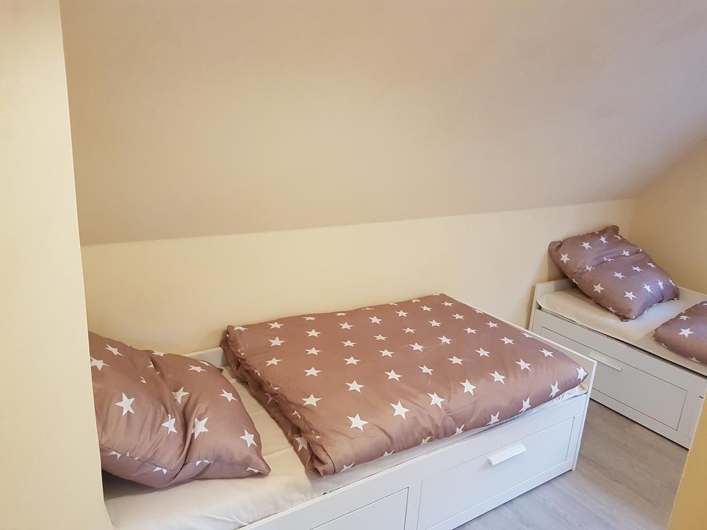 הוסום Ferienhaus Am Hasselberg Husum מראה חיצוני תמונה