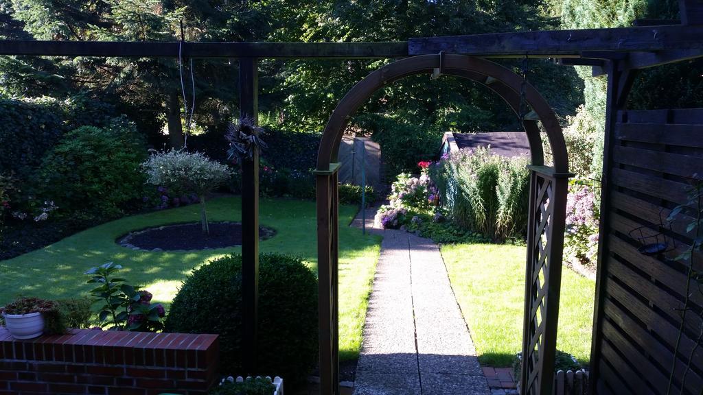 הוסום Ferienhaus Am Hasselberg Husum מראה חיצוני תמונה