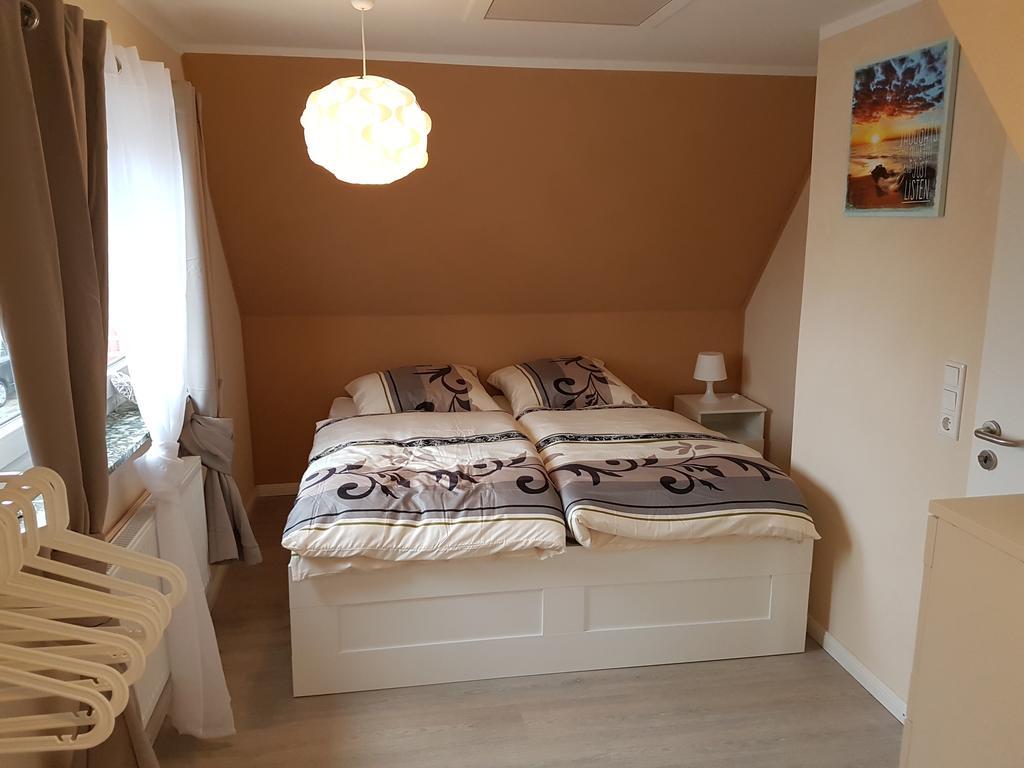 הוסום Ferienhaus Am Hasselberg Husum מראה חיצוני תמונה